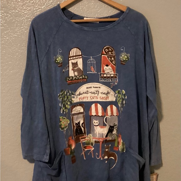Jess & Jane Cat Cafe Graphic Tunic NWT - Picture 2 of 8